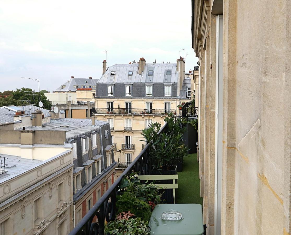 Le Ciel De Paris - Montparnasse & Jardin Du Luxembourg Bed & Breakfast Екстериор снимка