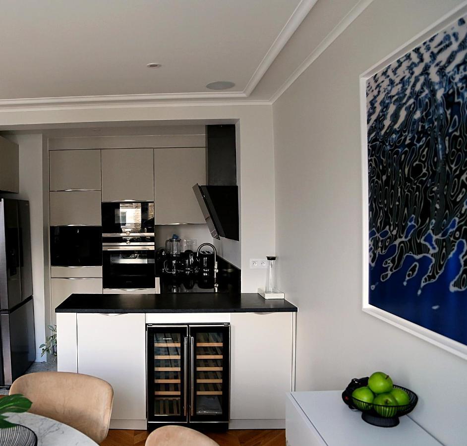 Le Ciel De Paris - Montparnasse & Jardin Du Luxembourg Bed & Breakfast Екстериор снимка