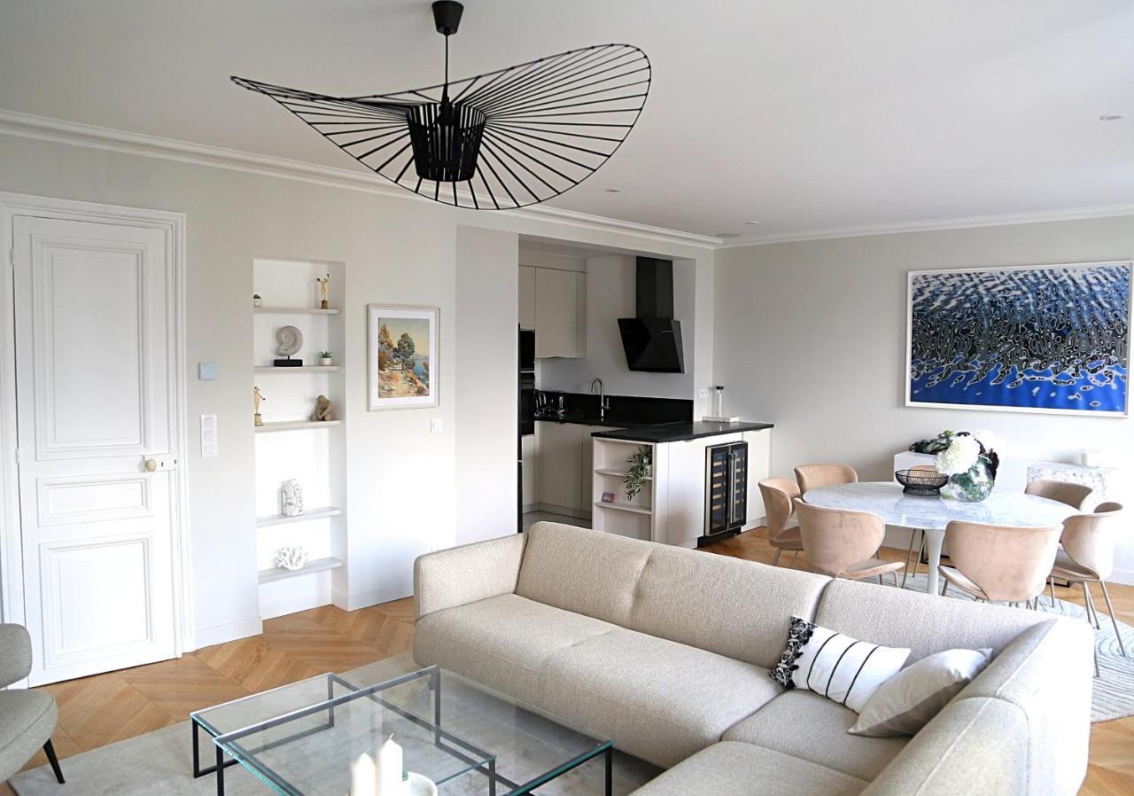 Le Ciel De Paris - Montparnasse & Jardin Du Luxembourg Bed & Breakfast Екстериор снимка